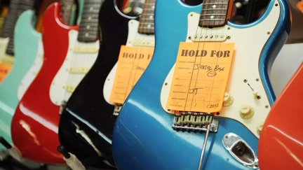 Guitar sales continue to soar despite price increases, supply issues