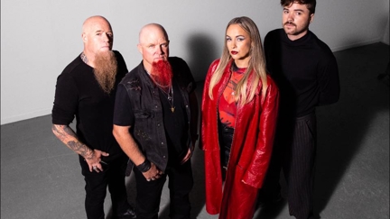 Jennie from Devilskin with the Big Show on Full Metal Orchestra !