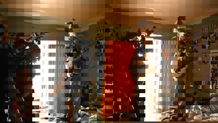 Greg chats to Bella Rafflyn !