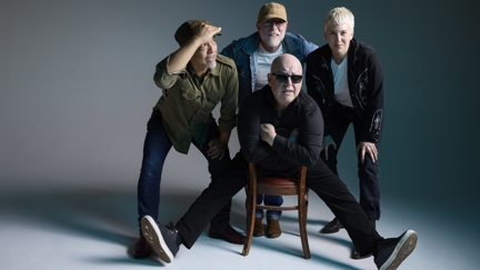 Angie Chats To Dave From Pixies