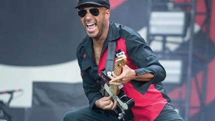 Tom Morello shares epic throwback of his old band