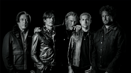 Angie Interviews Dean from Queens of the Stone Age!