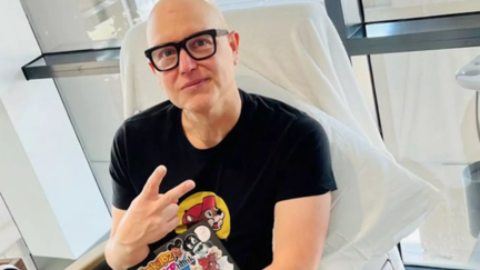 Mark Hoppus is officially done with chemotherapy