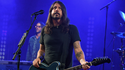 Michael Bublé joined the Foo Fighters for a special rendition of 'Haven't Met You Yet'